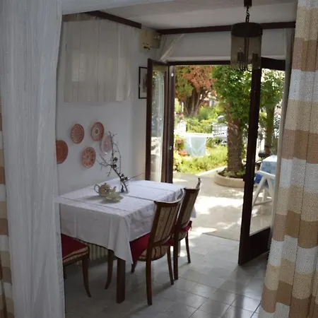 Anastazija Apartamento *